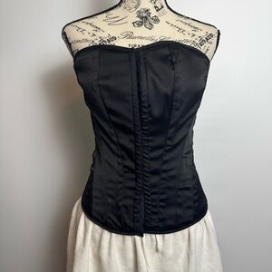 Elegant Black Strapless Corset Top